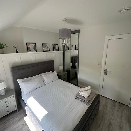 Westland Suites - Stylish, Modern, Elegant, Central Apartments A Londonderry Ngoại thất bức ảnh